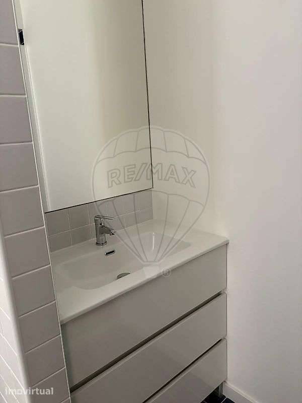 Apartamento T1 para arrendamento - Grande imagem: 2/9