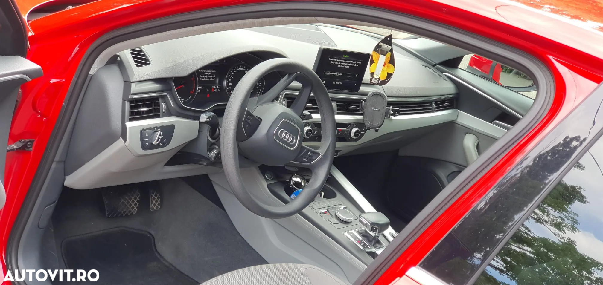 Audi A4 2.0 TDI S tronic - 5