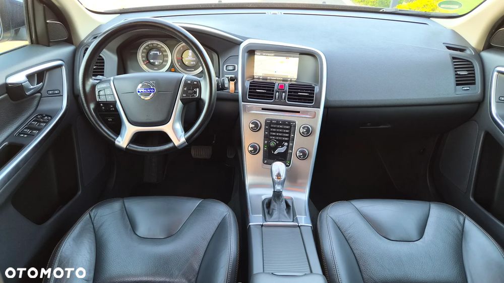 Volvo XC 60 D4 Geartronic Momentum - 6