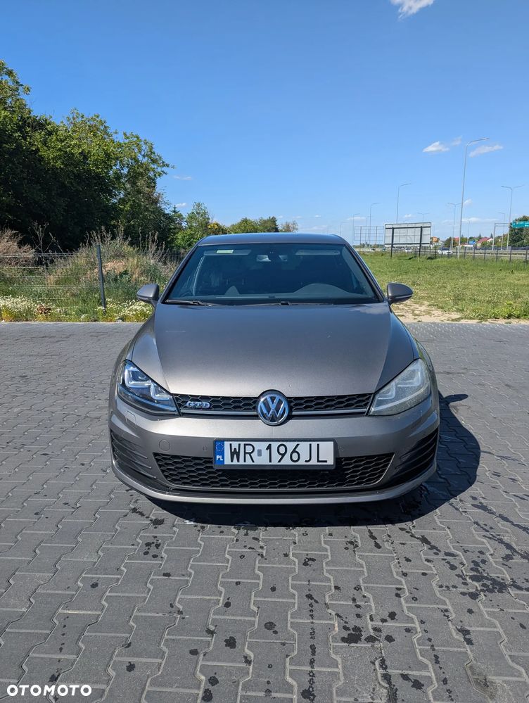 Volkswagen Golf GTD 2.0 TDI SCR DSG - 8