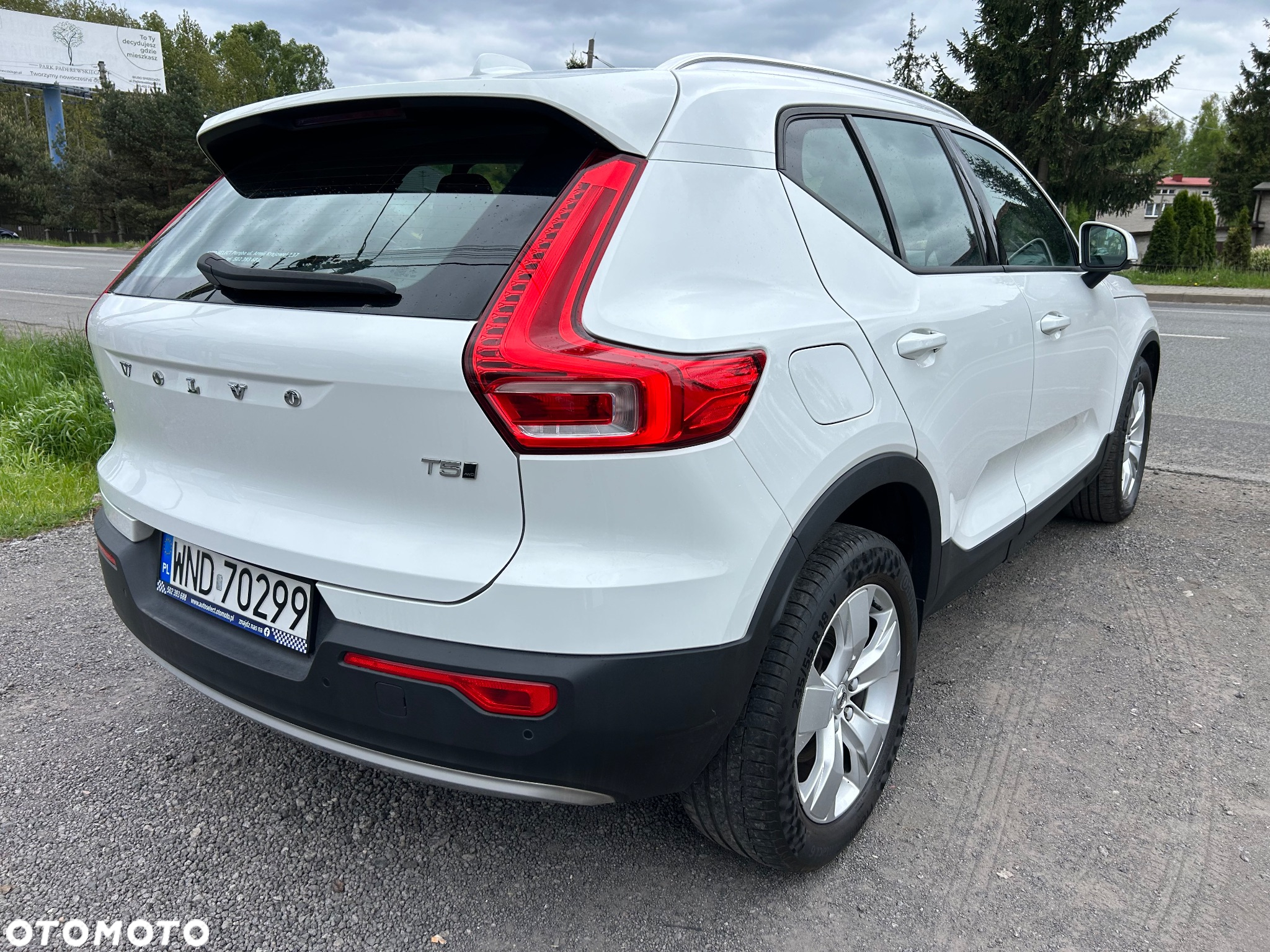 Volvo XC 40 T5 AWD Momentum Pro - 7