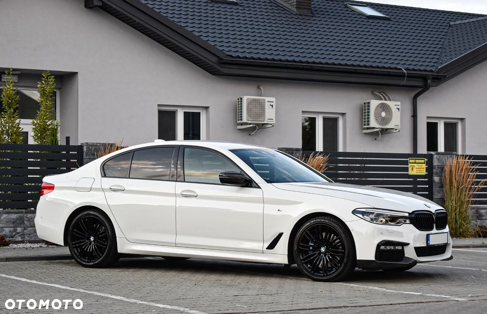 BMW Seria 5 530d Sport Line - 26