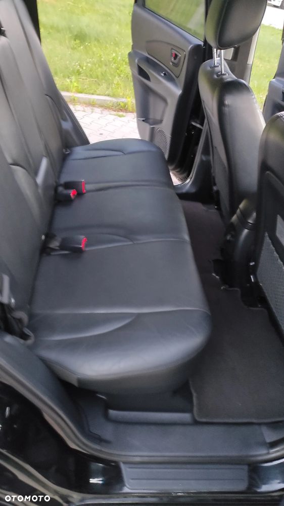 Hyundai Tucson 2.0 Comfort 2WD - 23