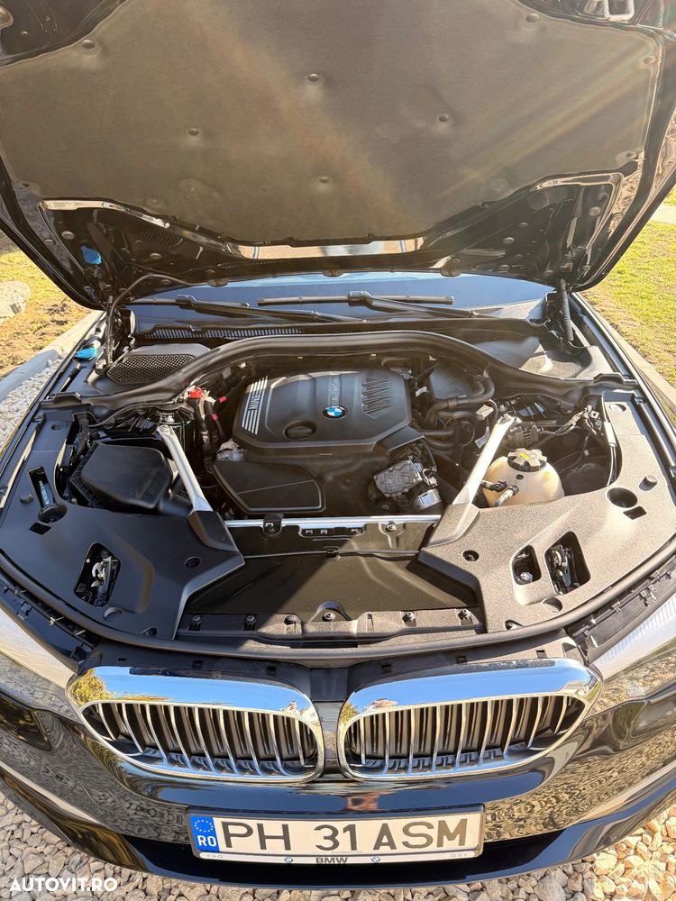 BMW Seria 5 518d Aut. - 9