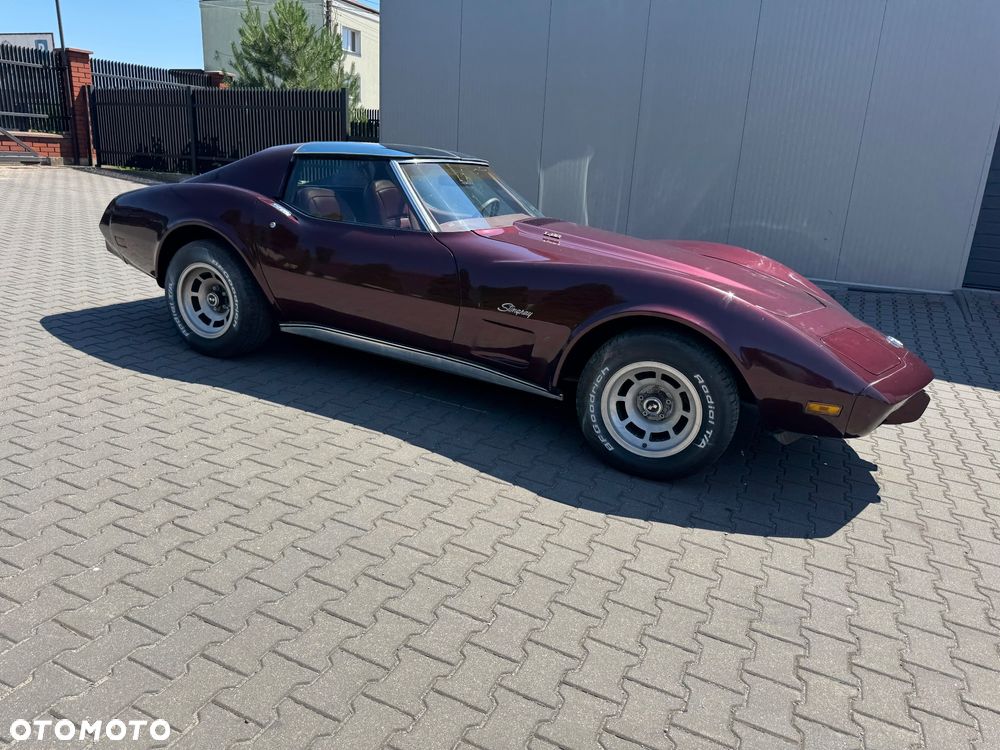Chevrolet Corvette - 4
