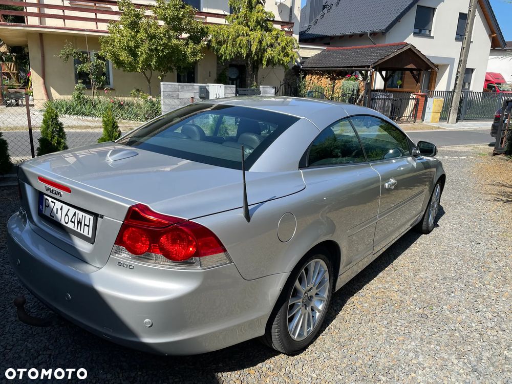 Volvo C70 2.0D Summum - 4