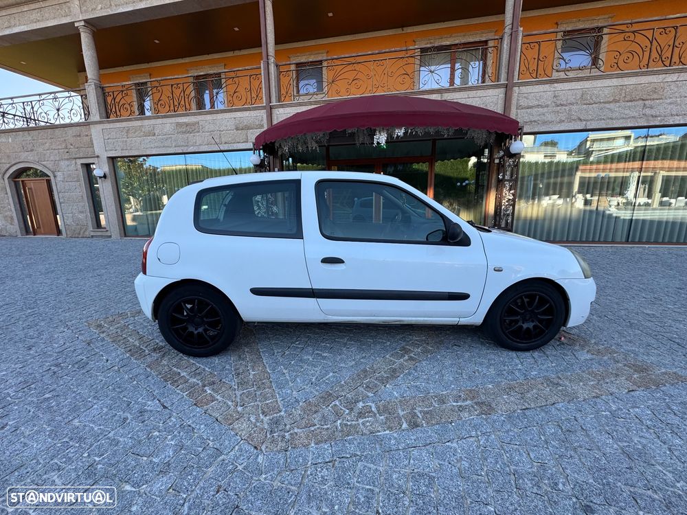 Renault Clio storie - 15