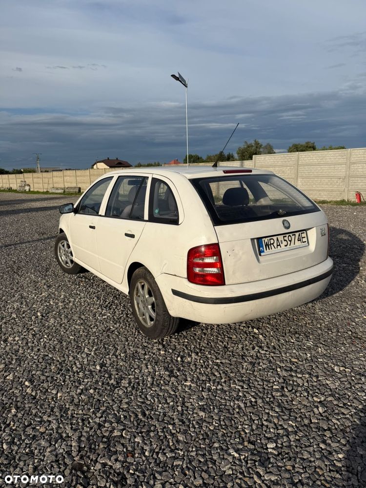 Skoda Fabia - 3