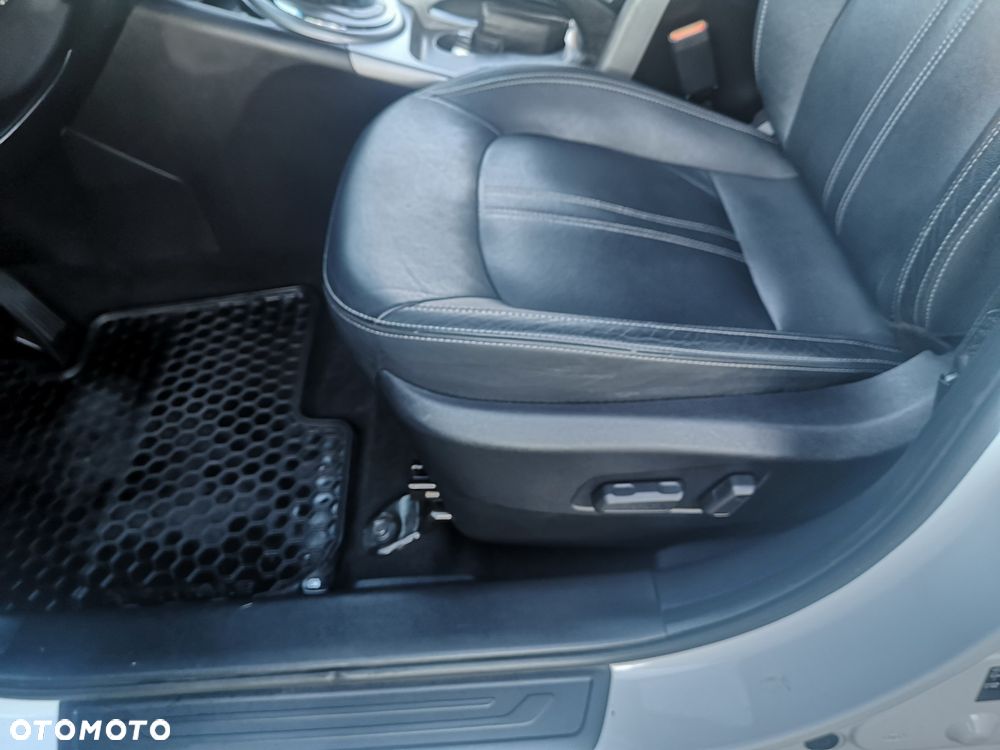 Kia Sportage - 16