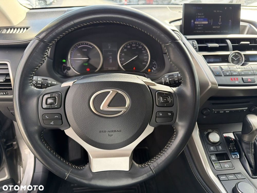 Lexus NX 300h Elite AWD - 16