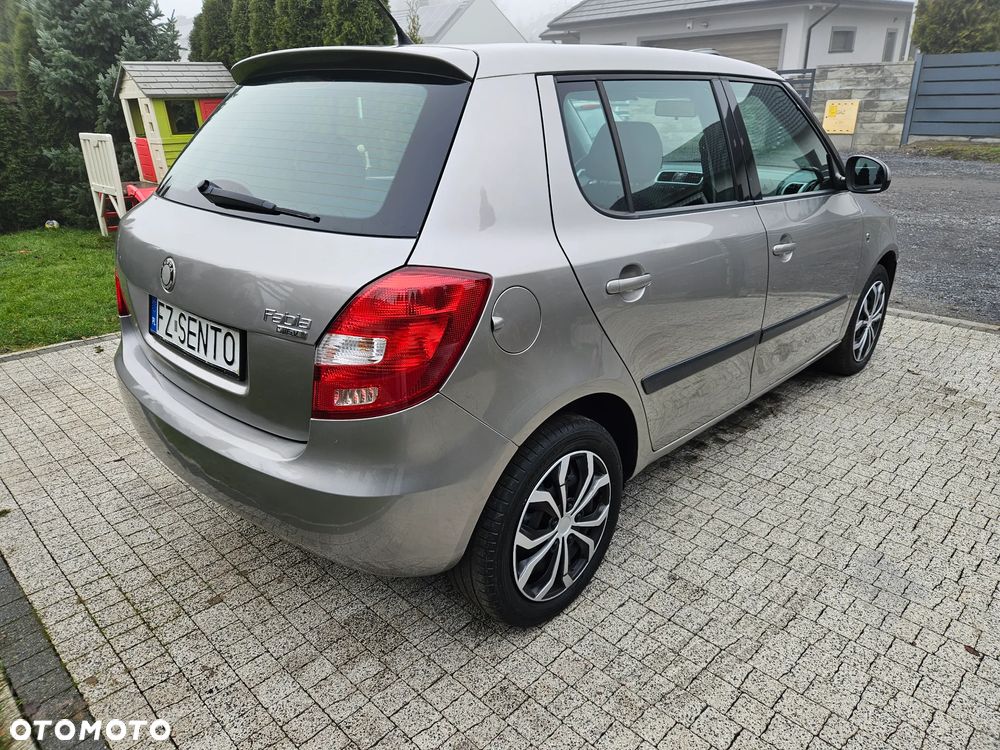 Skoda Fabia 1.4 16V Ambiente - 5