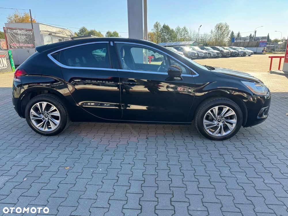 Citroën DS4 1.6 e-HDi SoChic MCP - 6