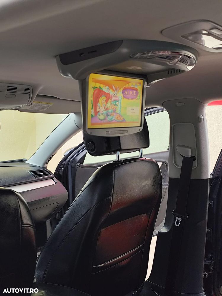 Volkswagen Passat - 10