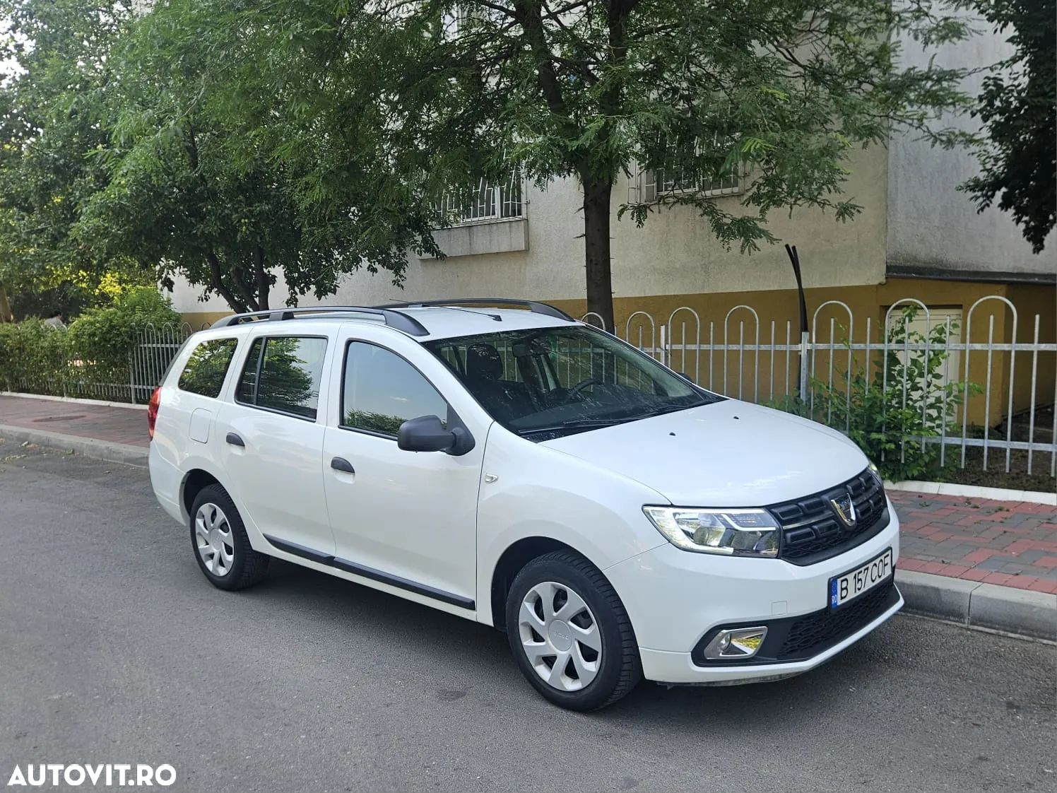 Dacia Logan - 1