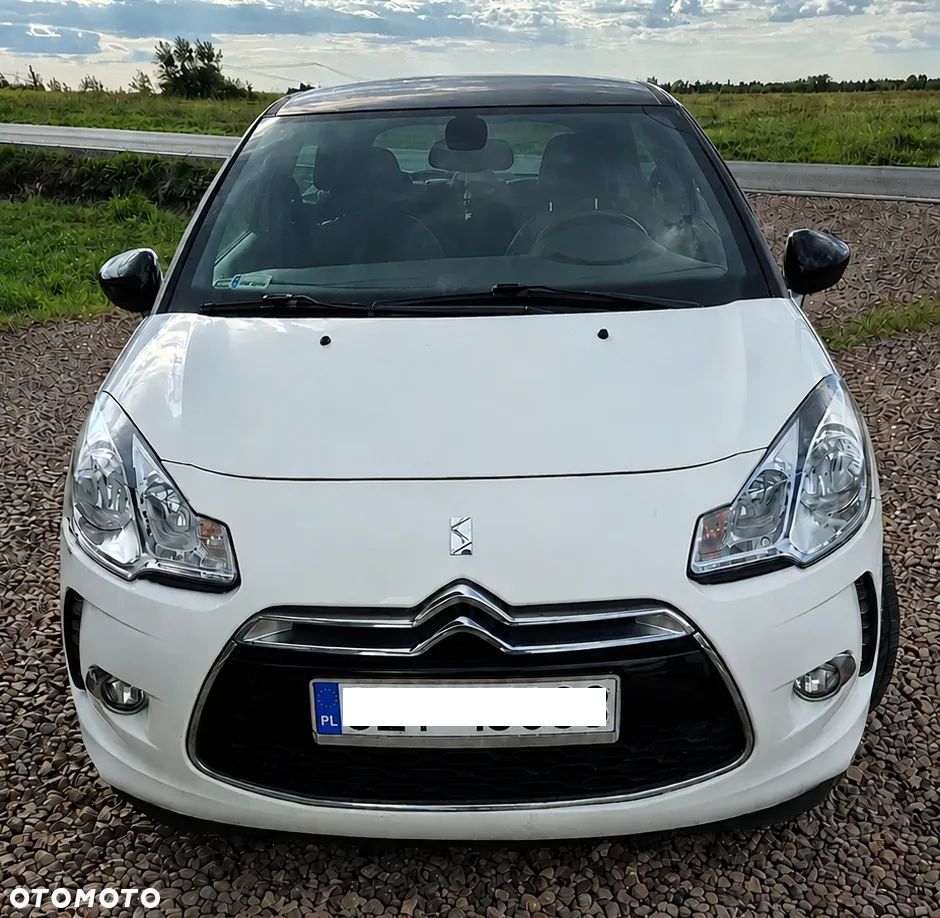 Citroën DS3 1.6 HDi SoChic - 3