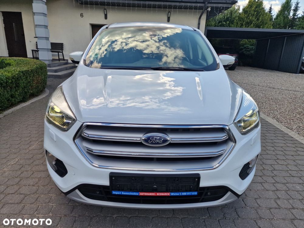 Ford Kuga 2.0 TDCi 2x4 Titanium - 11