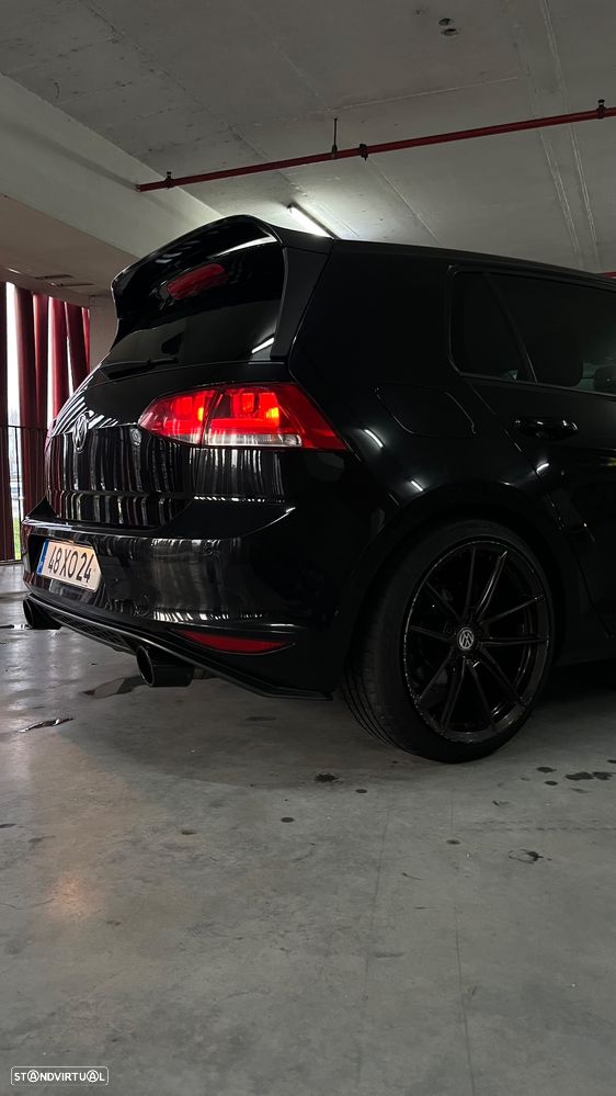 VW Golf 1.6 TDI BlueMotion Lounge - 19