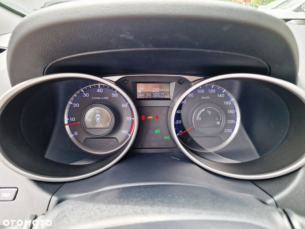 Hyundai ix35 - 13