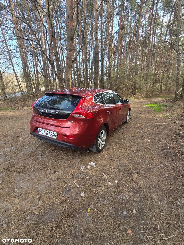 Volvo V40 D2 Drive-E Momentum - 4