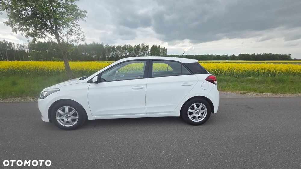 Hyundai i20 - 3