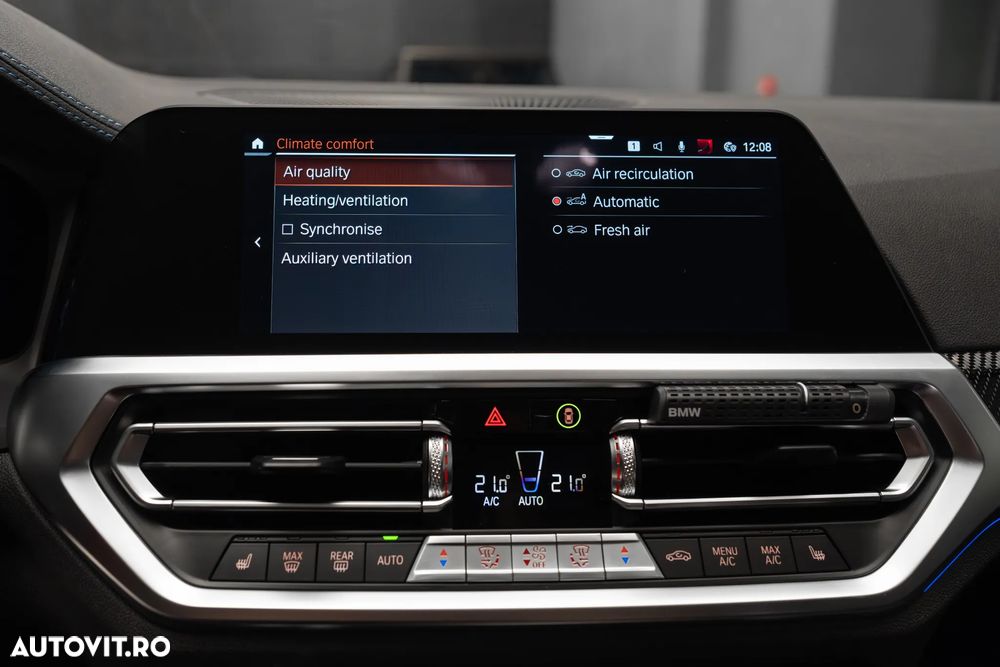 BMW M4 M440i xDrive AT MHEV - 24