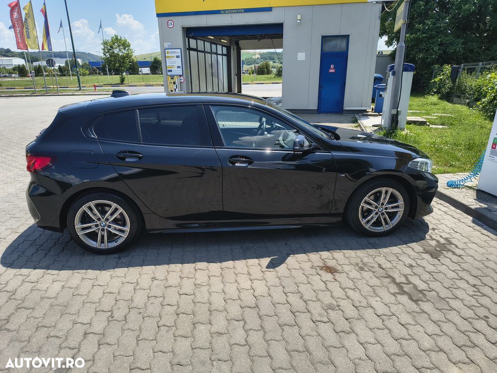 BMW 1 Series 2022 — imagine 5