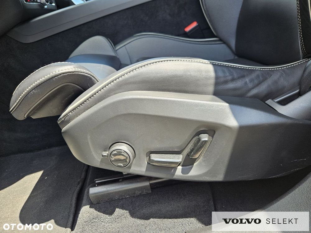 Volvo XC 60 - 19