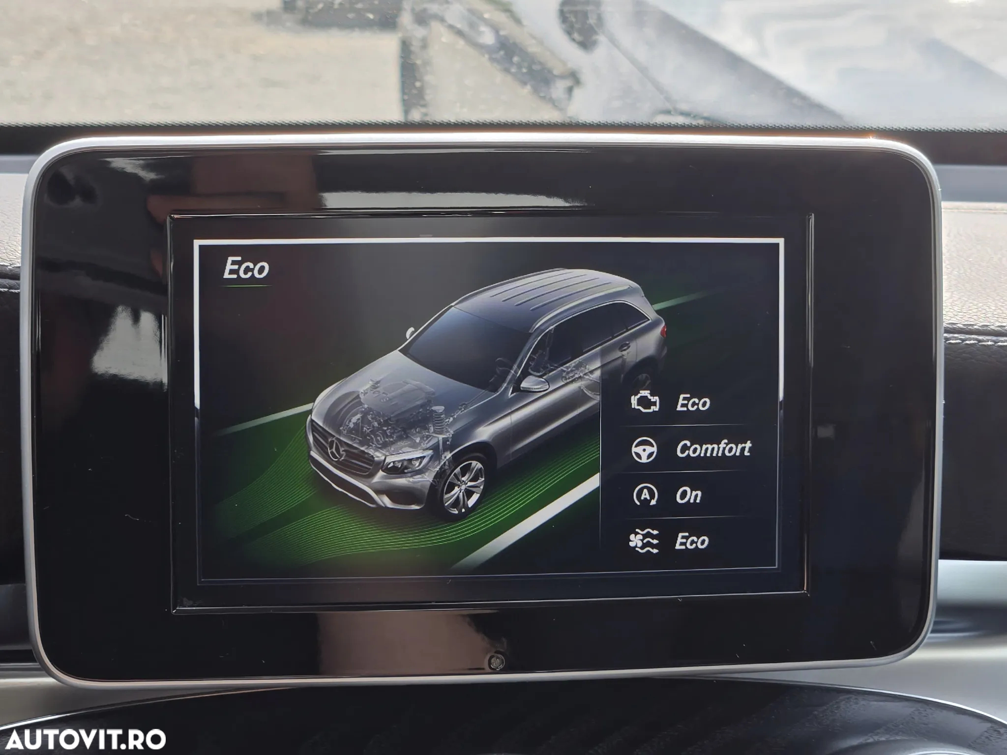 Mercedes-Benz GLC 220 d 4Matic 9G-TRONIC Exclusive - 23