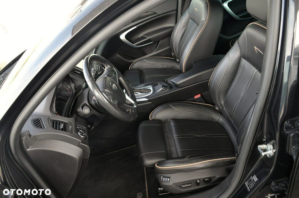 Opel Insignia - 15