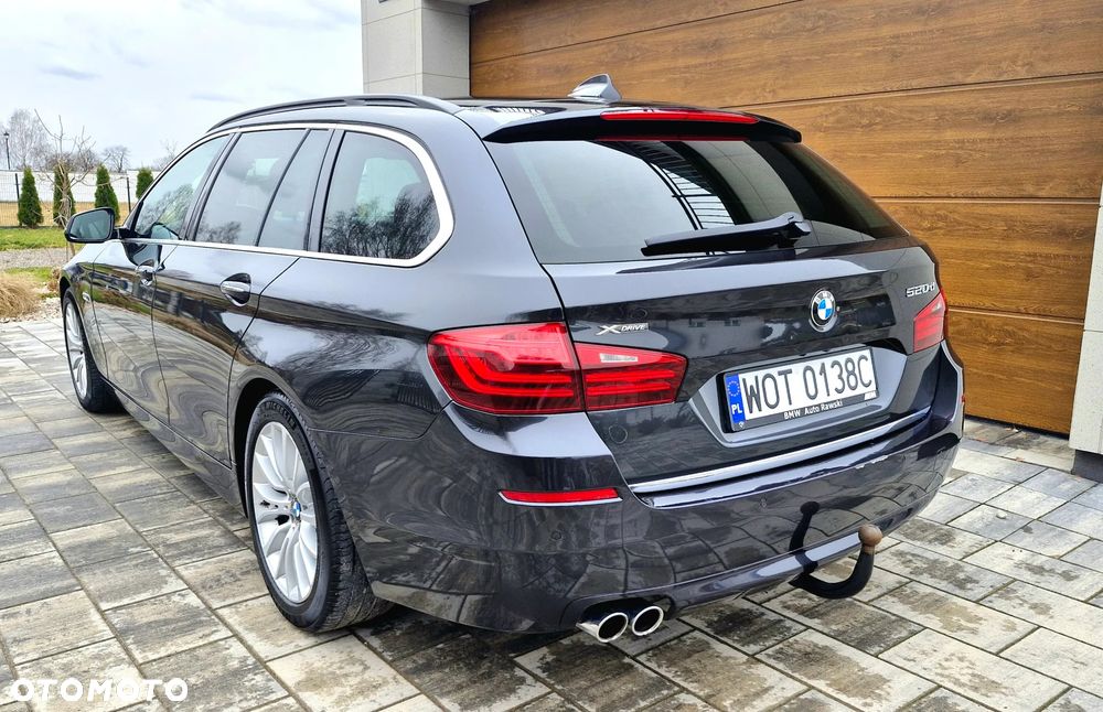BMW Seria 5 520d xDrive - 10