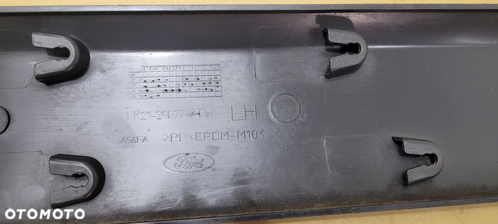 LISTWA NA BOK LEWY TYŁ LEWA TYLNA FORD CUSTOM 12-23 ROK - 4