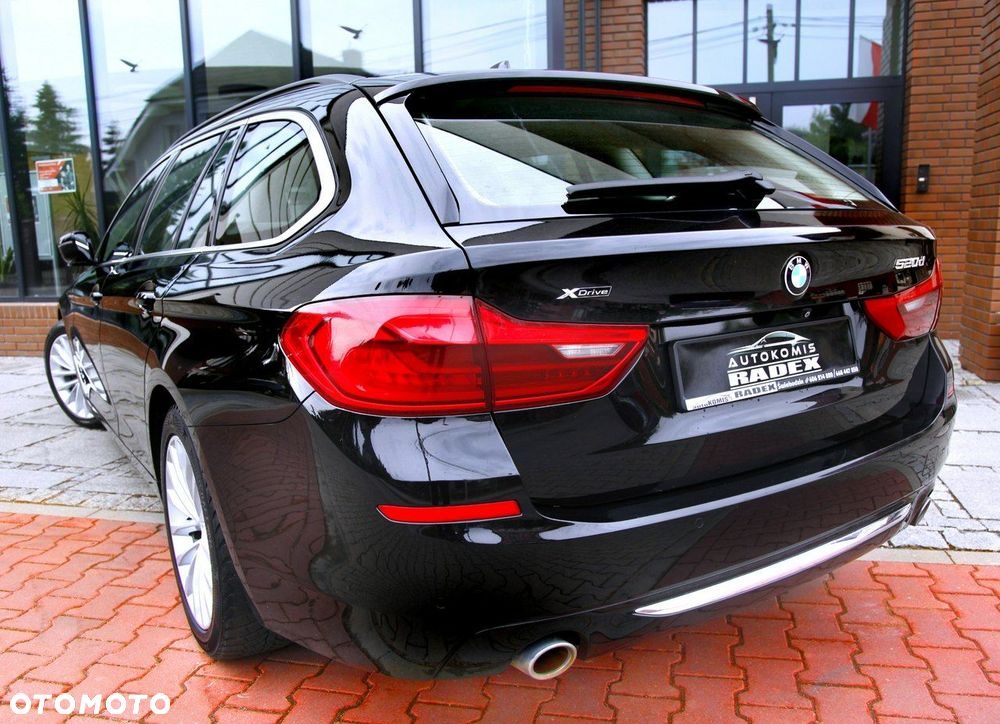 BMW Seria 5 520d xDrive Luxury Line - 30
