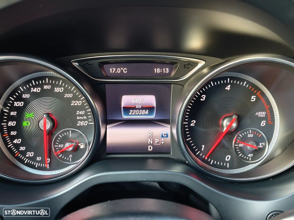 Mercedes-Benz CLA 200 d Shooting Brake AMG Line Aut. - 13