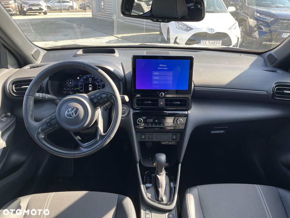 Toyota Yaris Cross - 11