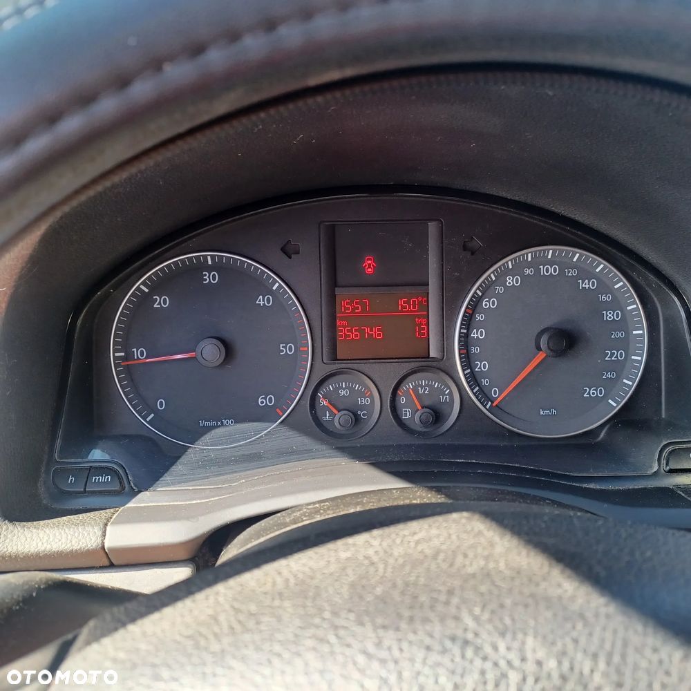 Volkswagen Golf 1.9 TDI Comfortline - 23
