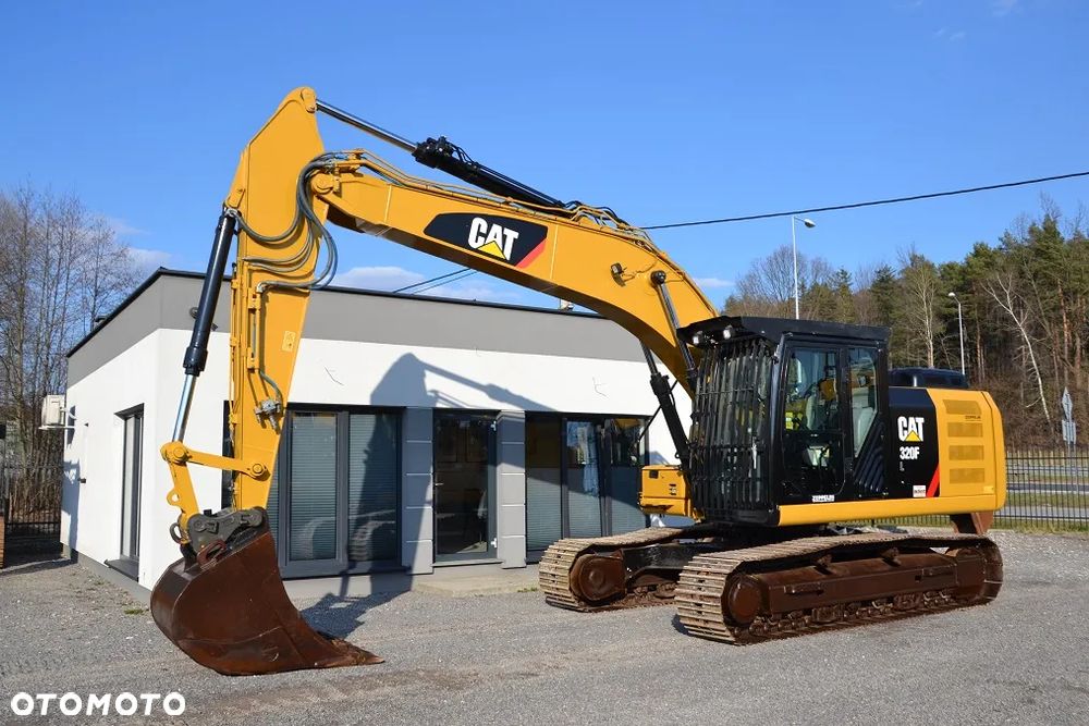Caterpillar CAT 320 F - 1