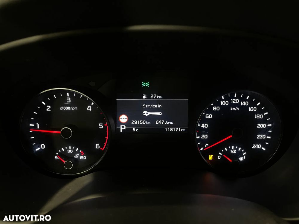 Kia Sportage 1.6 CRDI 2WD Eco-Dynamics+ (48V M-H) DCT GT-line - 28