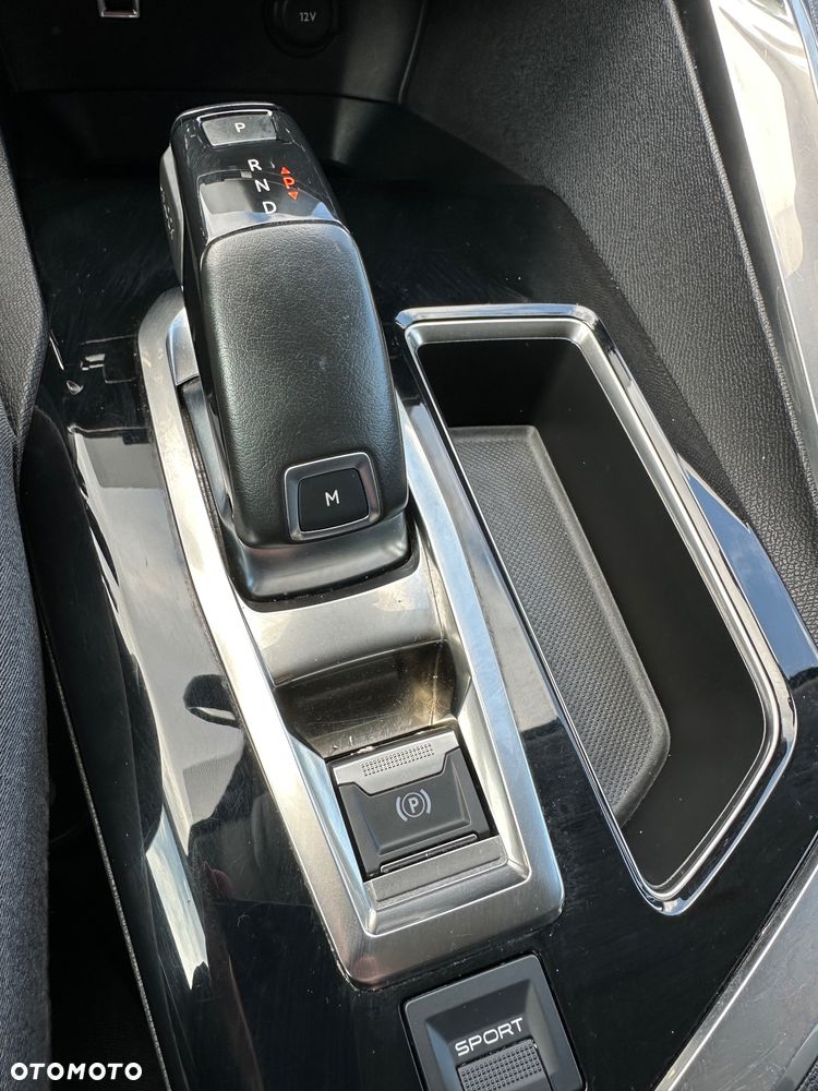 Peugeot 5008 1.6 BlueHDi Style 7os - 13