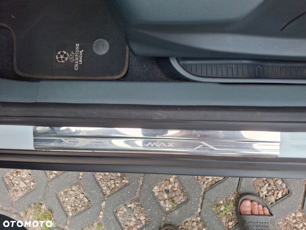 Ford C-MAX 2.0 Titanium - 15