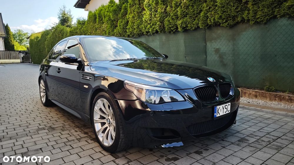 BMW M5 Standard - 4