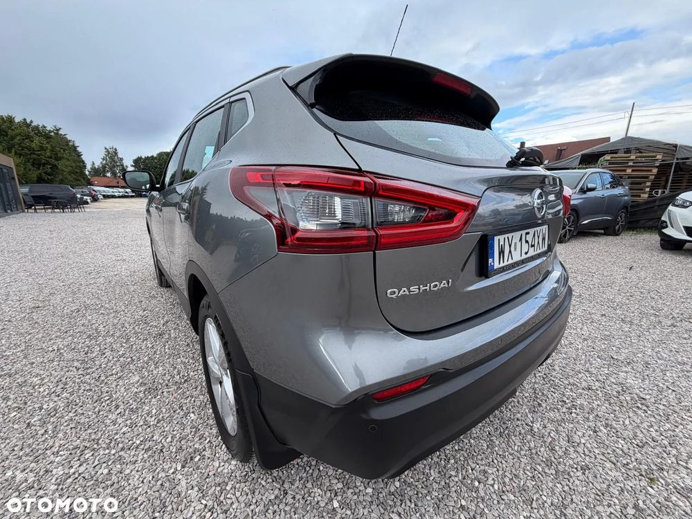 Nissan Qashqai 1.3 DIG-T DCT N-CONNECTA - 10
