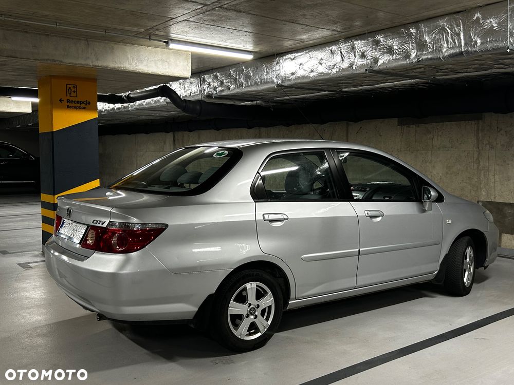 Honda City 1.4 S - 2