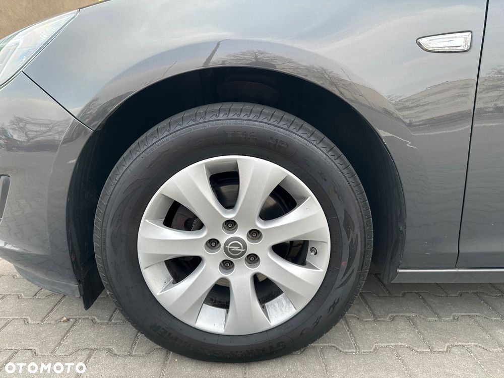 Opel Astra 1.4 Turbo - 16