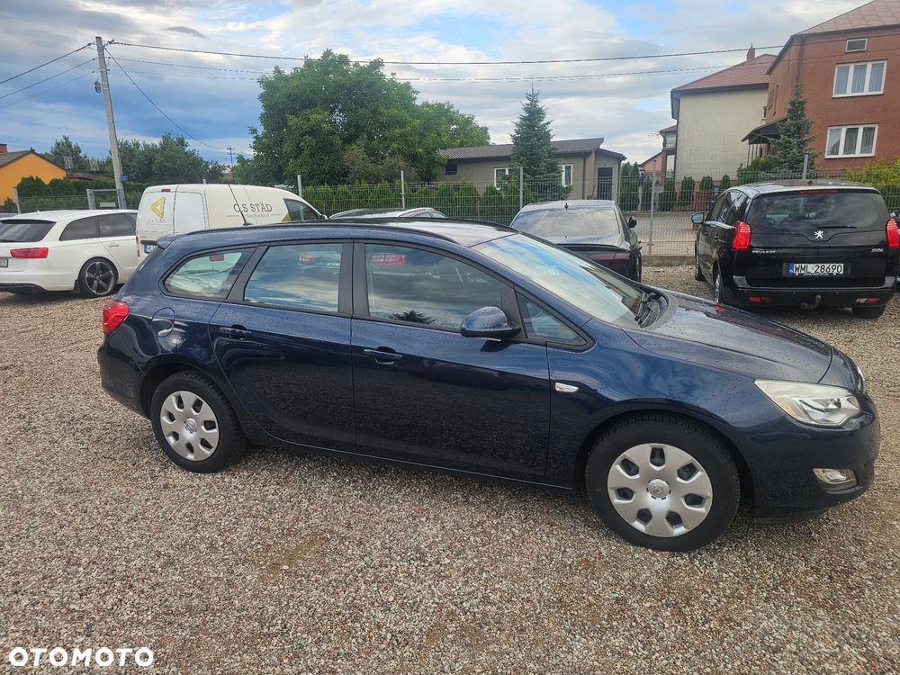 Opel Astra 1.6 Edition Sport - 4