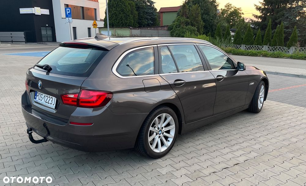 BMW Seria 5 520d Luxury Line - 7