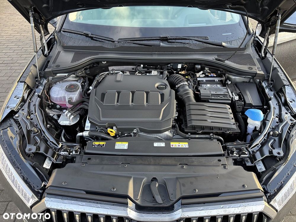 Skoda Superb 2.0 TDI SCR 4x4 L&K DSG - 37