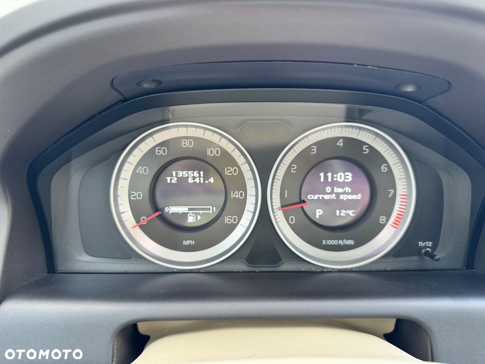 Volvo XC 60 3.2 AWD Kinetic - 16