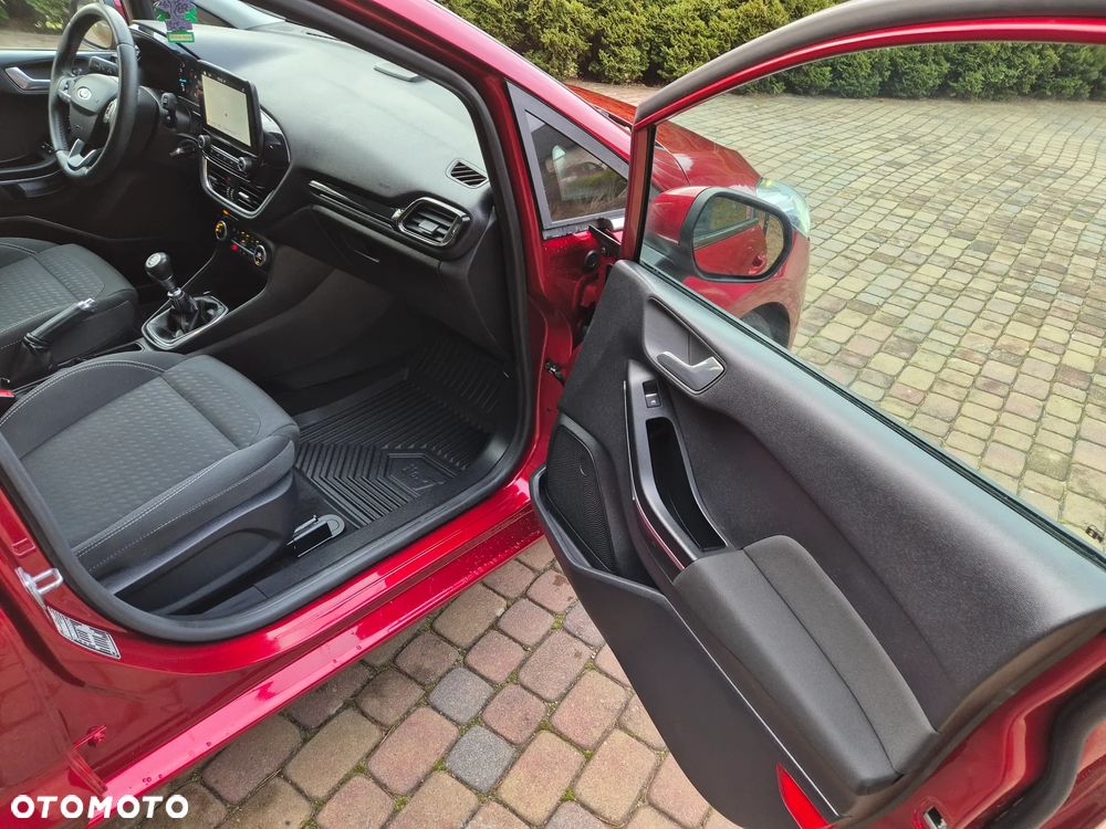 Ford Fiesta 1.0 EcoBoost Titanium - 34