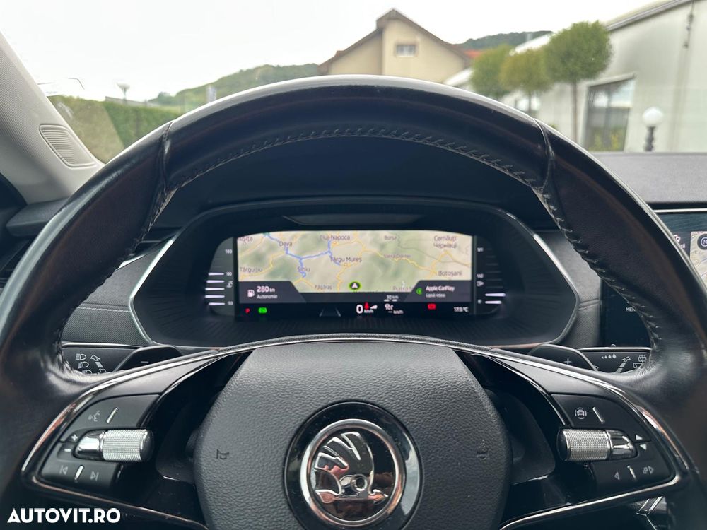 Skoda Octavia Combi 2.0 TDI DSG First Edition - 13