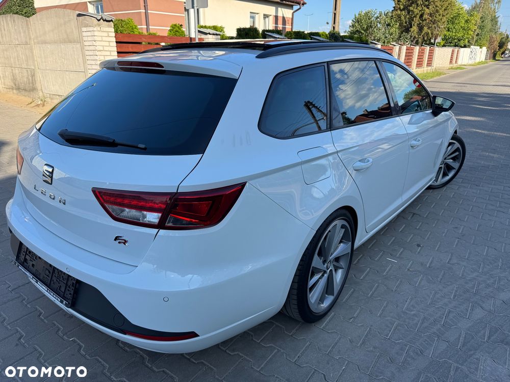 Seat Leon 2.0 TDI DPF Start&Stop DSG FR - 3